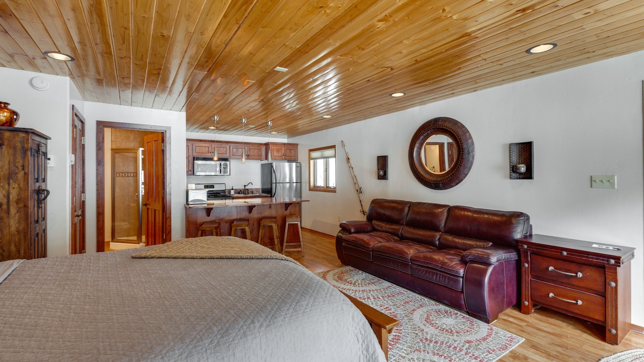 Photo of Bedroom in Taos Ski Valley