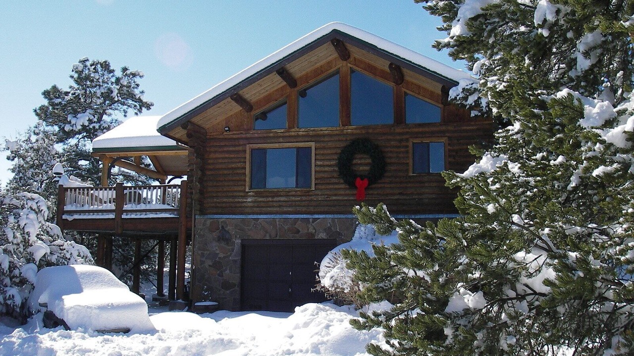 Photo of Outdoor in Snowline