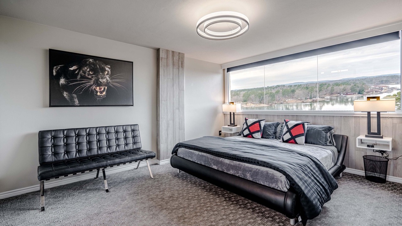 Photo of Bedroom in Mid America