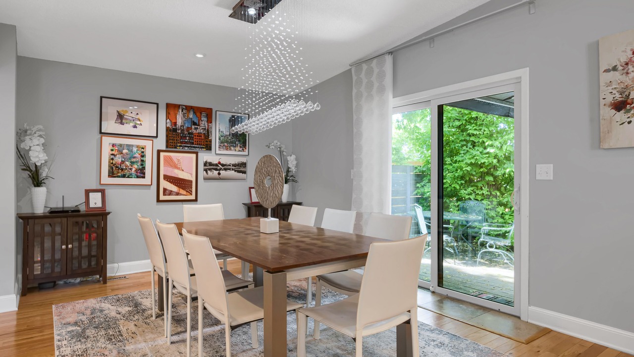 Photo of Livingroom in Downtown Minneapolis