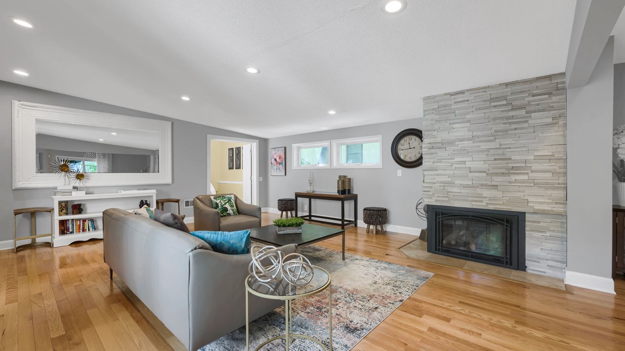 Photo of Livingroom in Downtown Minneapolis
