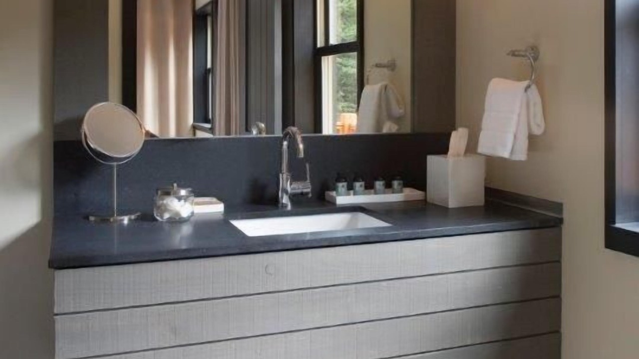 Photo of Bathroom in Taos Ski Valley