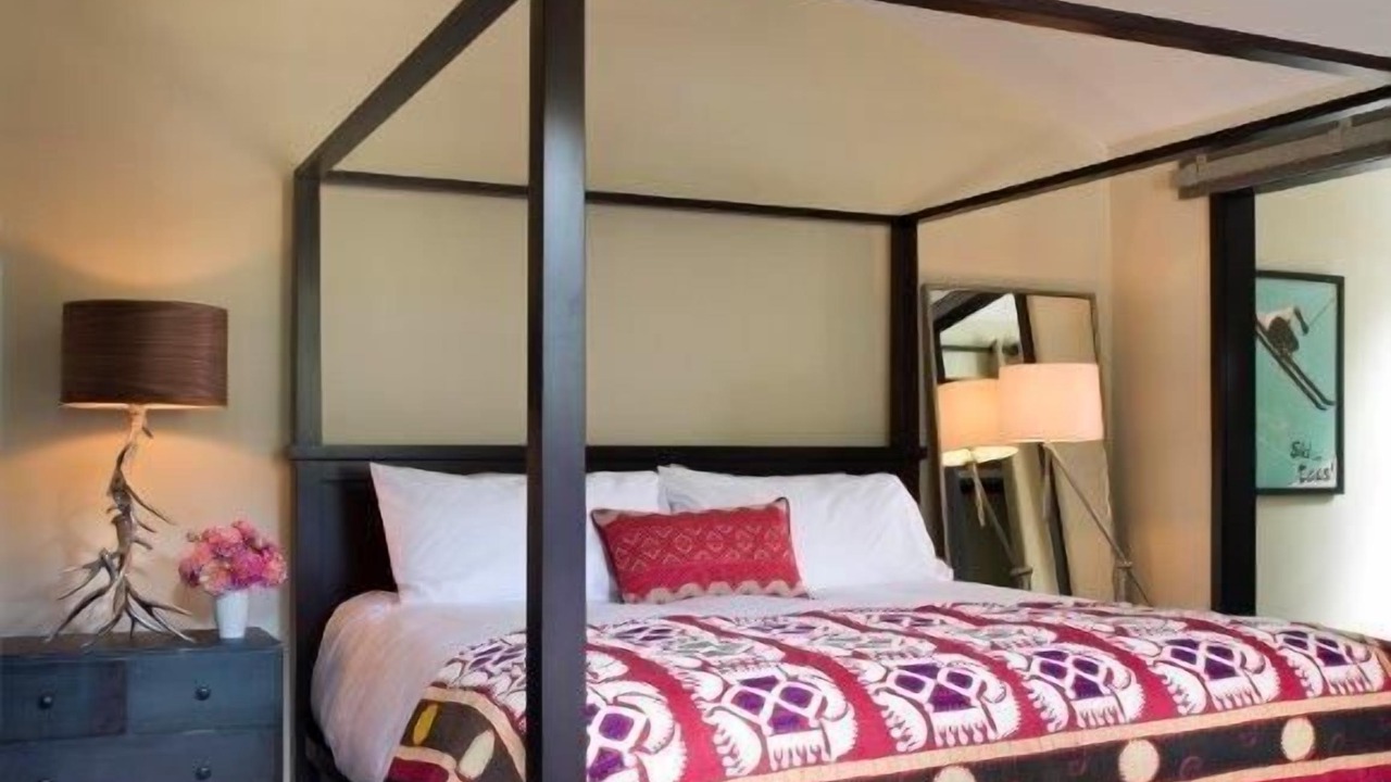 Photo of Bedroom in Taos Ski Valley