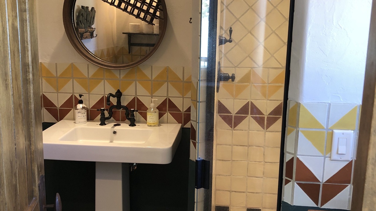 Photo of Bathroom in Tesuque