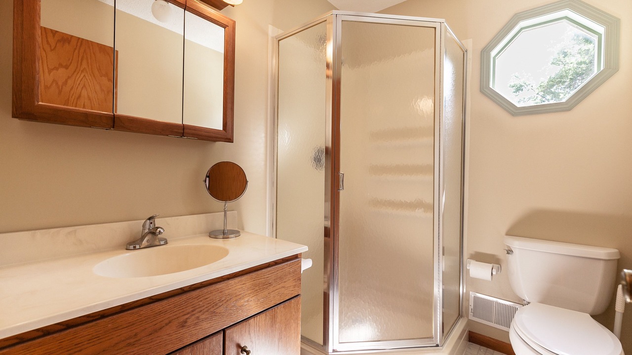 Photo of Bathroom in Alexandria