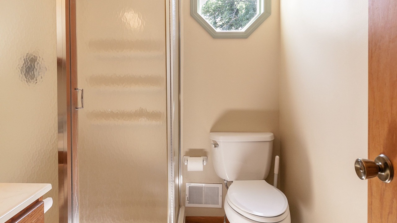 Photo of Bathroom in Alexandria