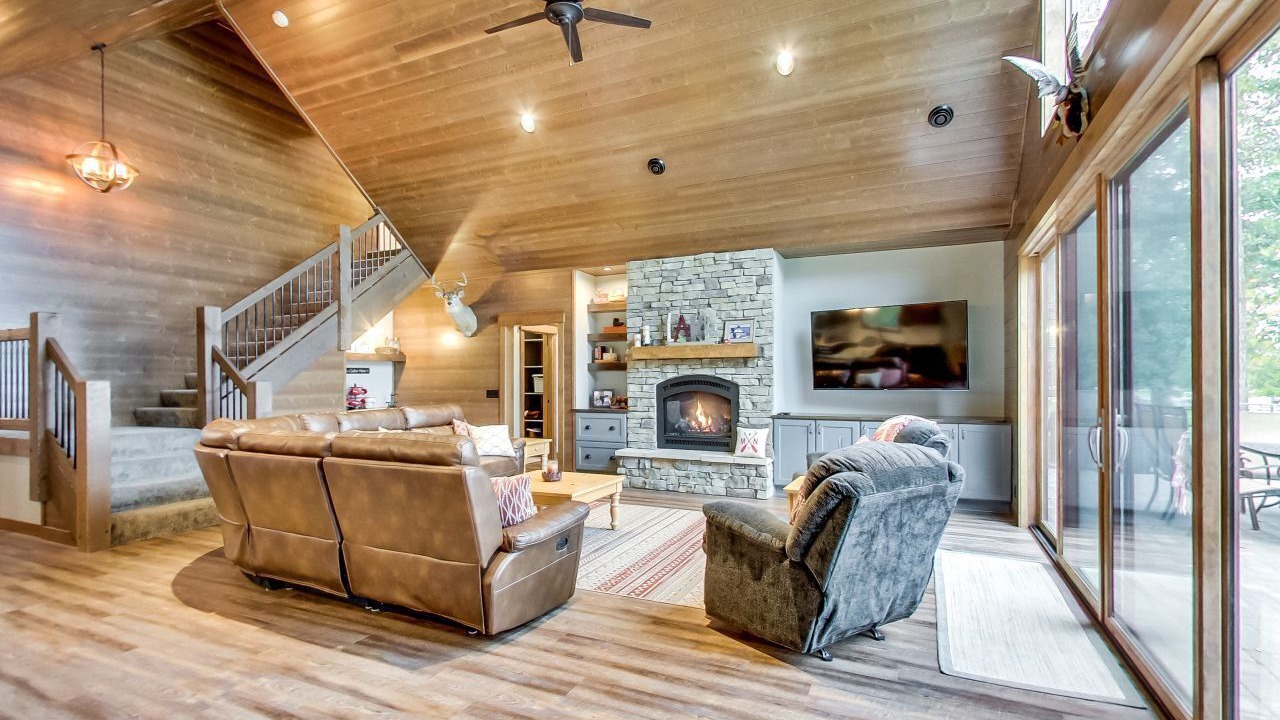 Photo of Livingroom in Crosslake