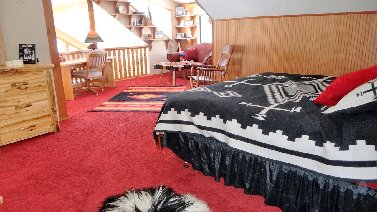 Photo of Bedroom in Red River