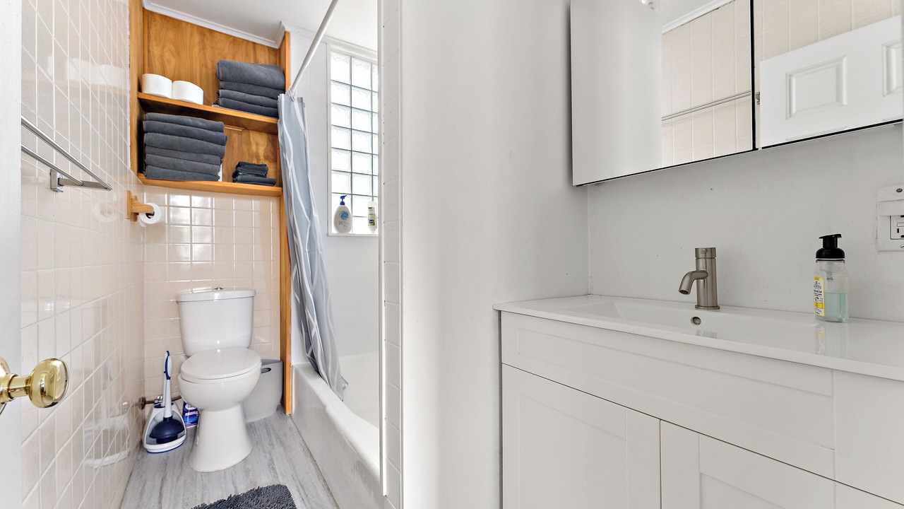 Photo of Bathroom in Northeast Minneapolis Arts District
