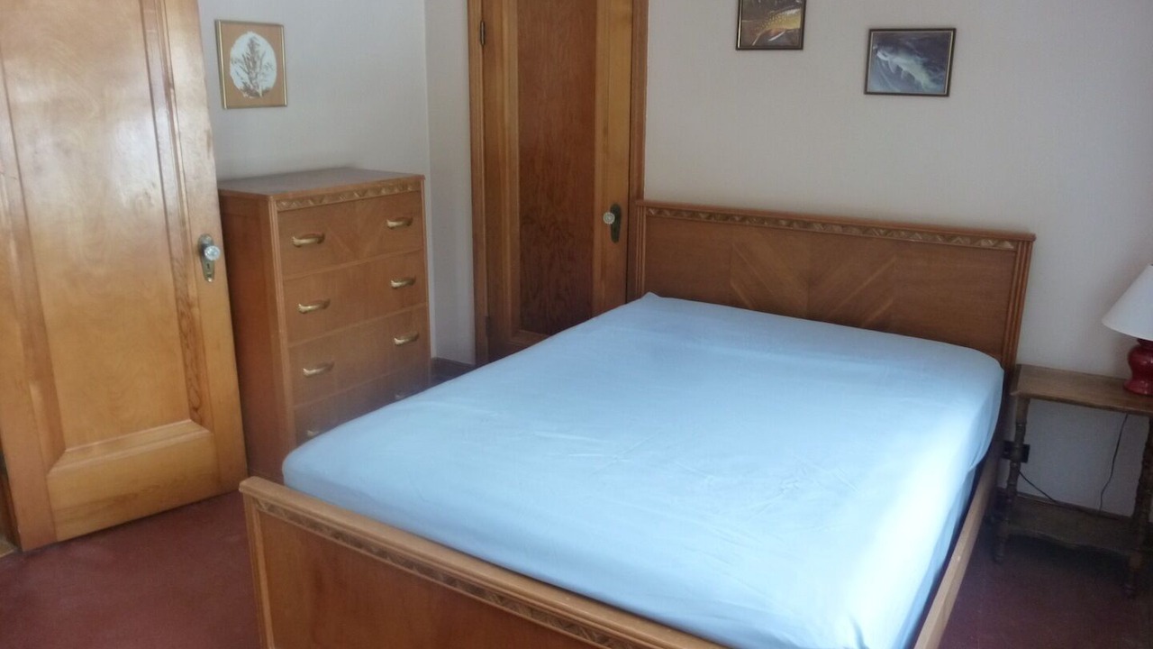 Photo of Bedroom in Maple