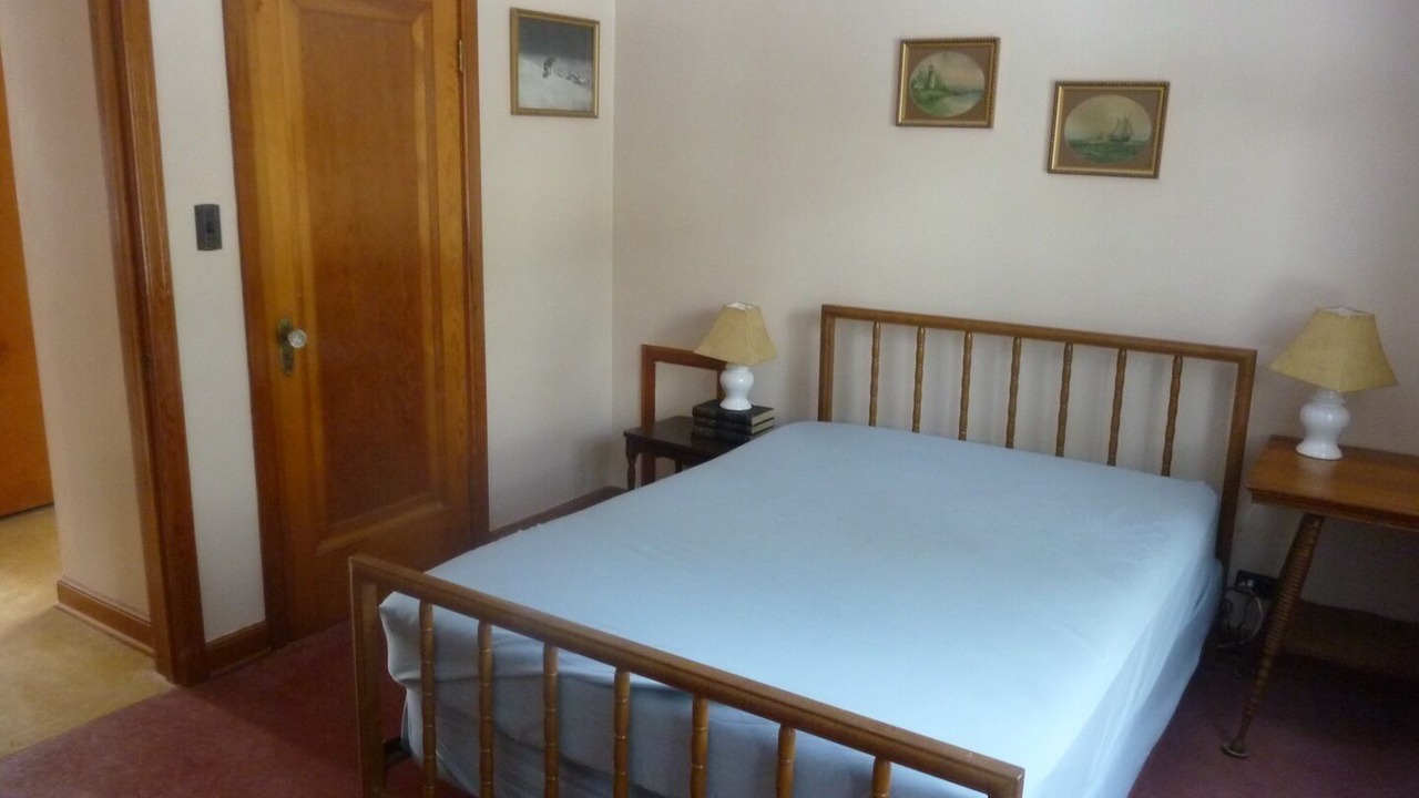 Photo of Bedroom in Maple