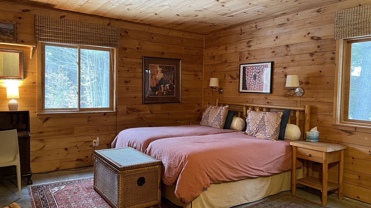 Photo of Bedroom in Williamsville