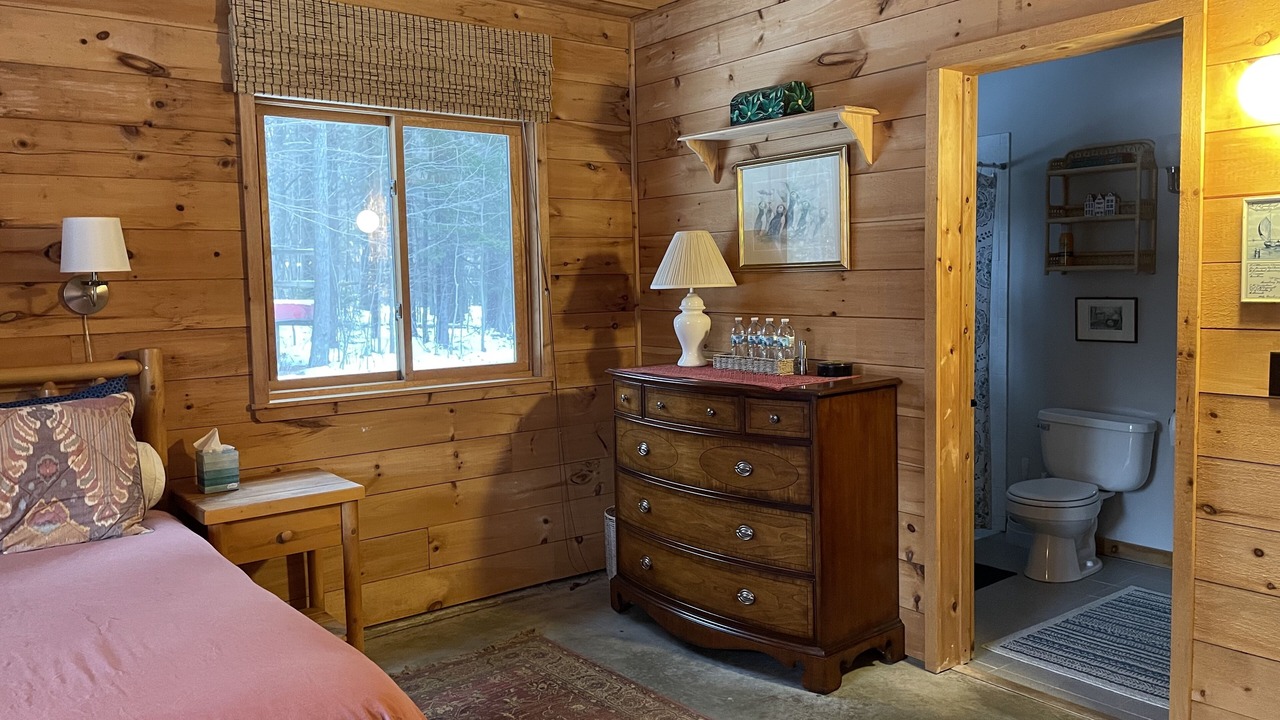 Photo of Bedroom in Williamsville