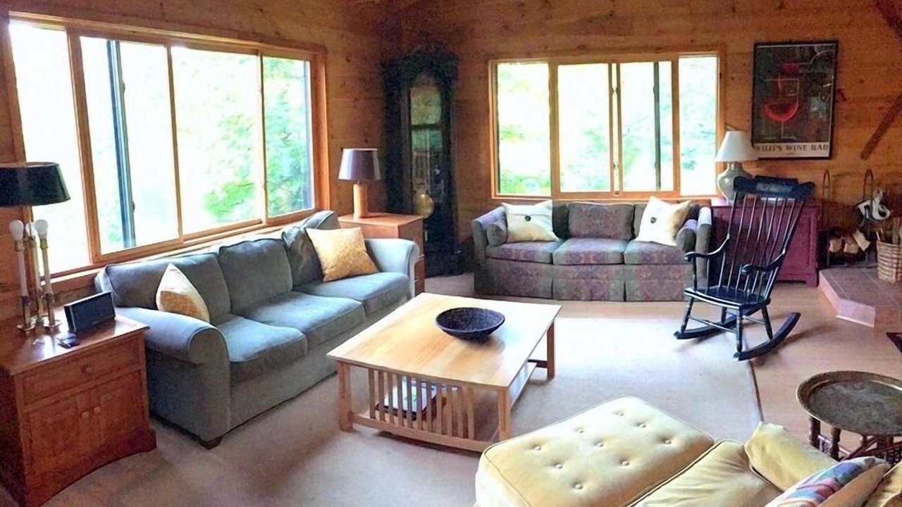 Photo of Livingroom in Williamsville