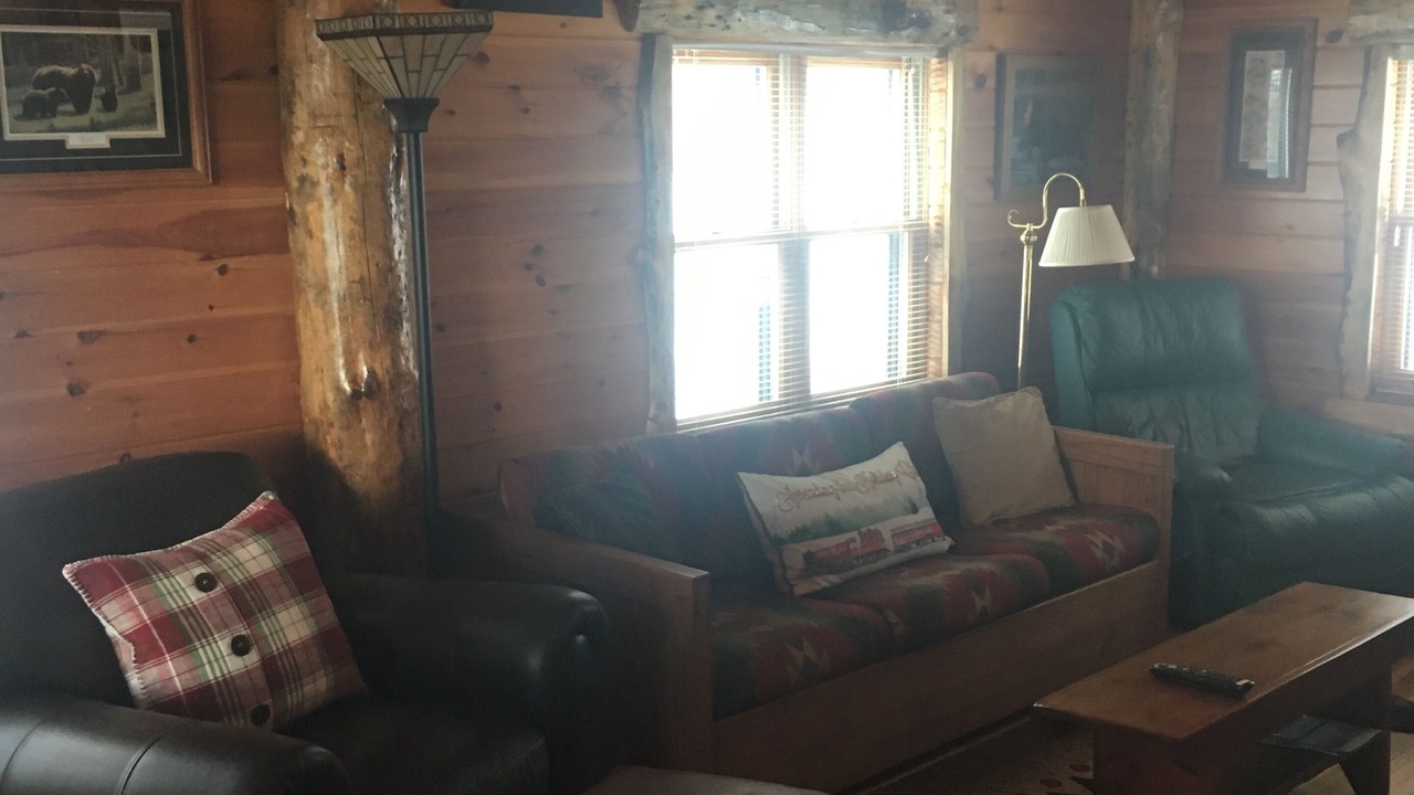 Photo of Livingroom in Cable