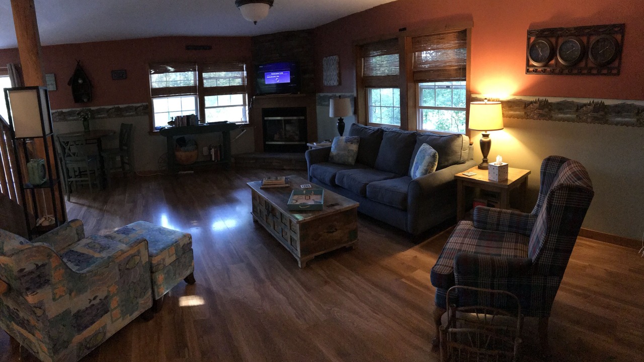 Photo of Livingroom in Town of Hermon