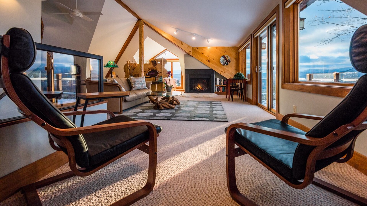 Photo of Livingroom in Moretown