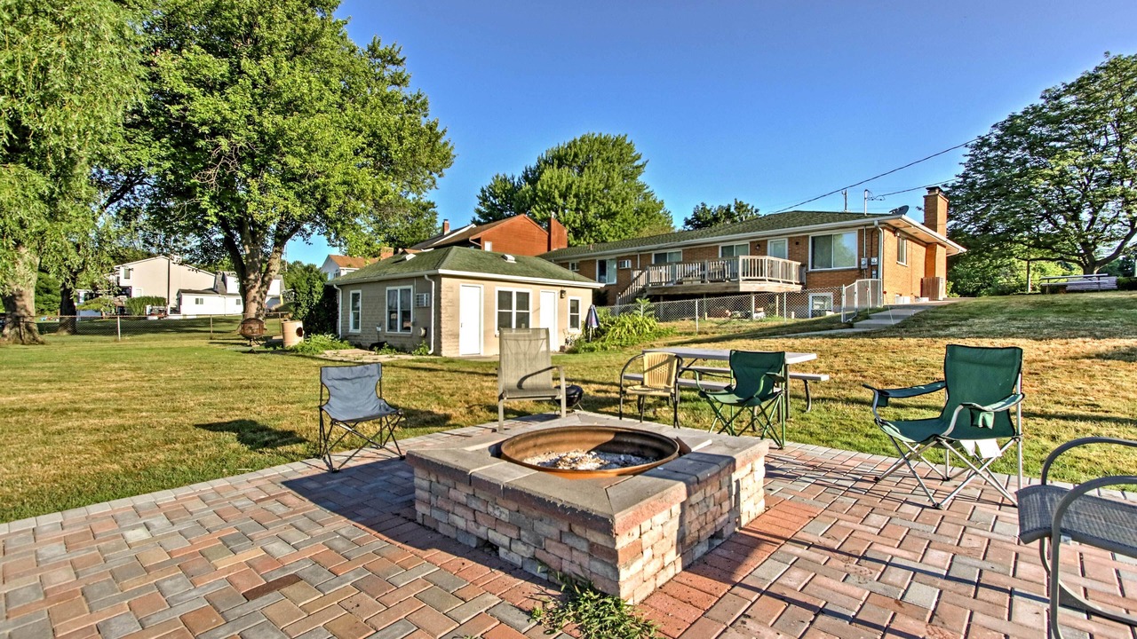 Photo of Others in Anchorville
