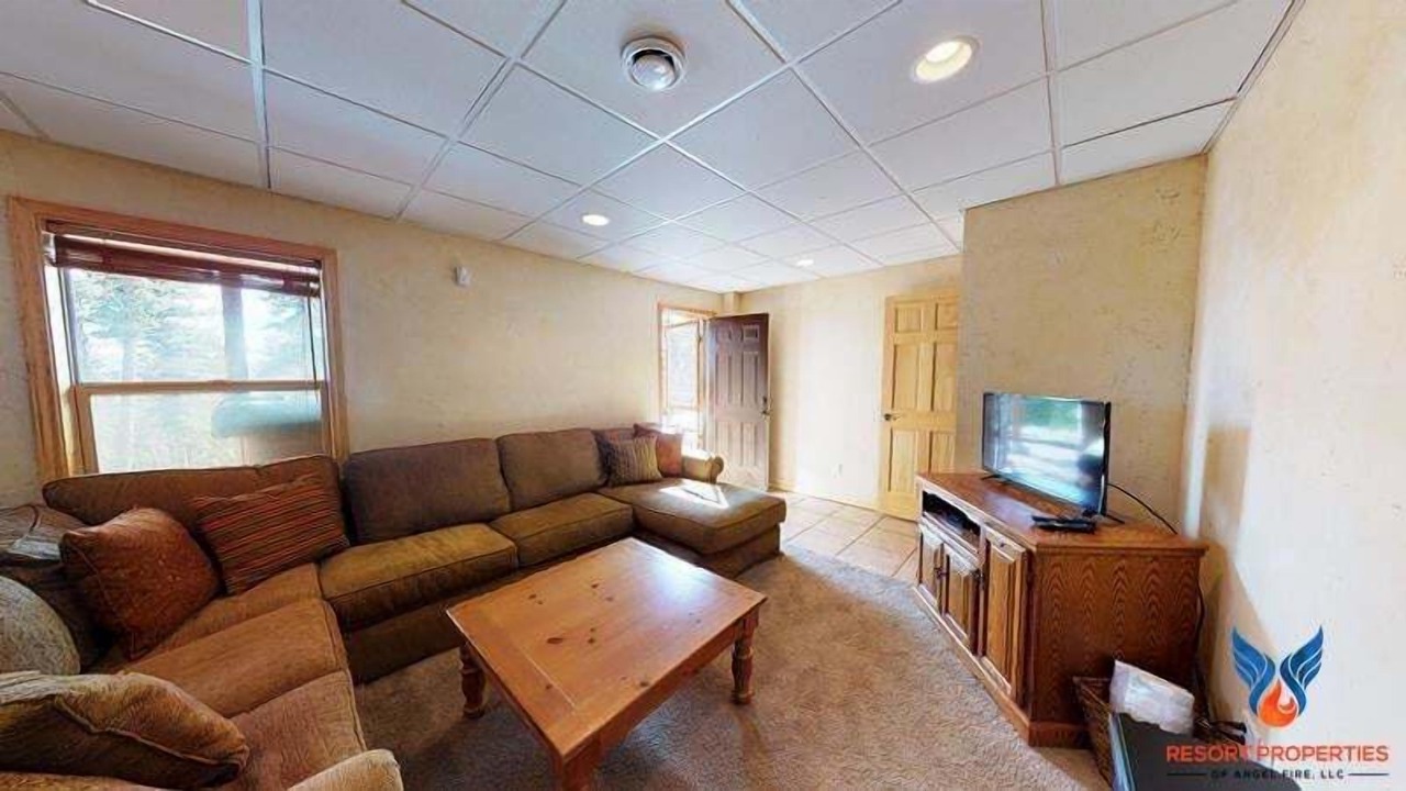 Photo of Livingroom in Angel Fire