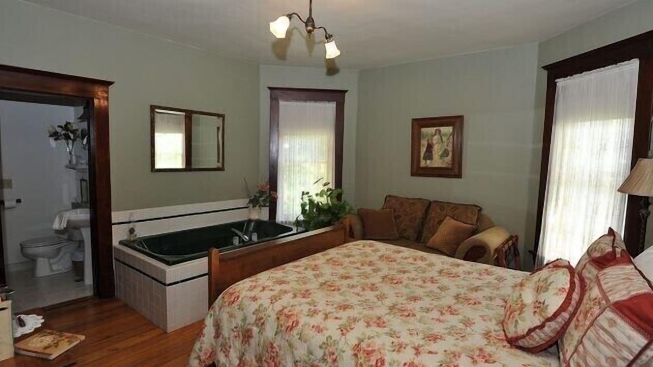 Photo of Bedroom in Alma
