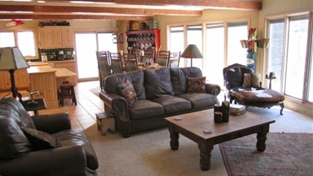 Photo of Bedroom in Red River