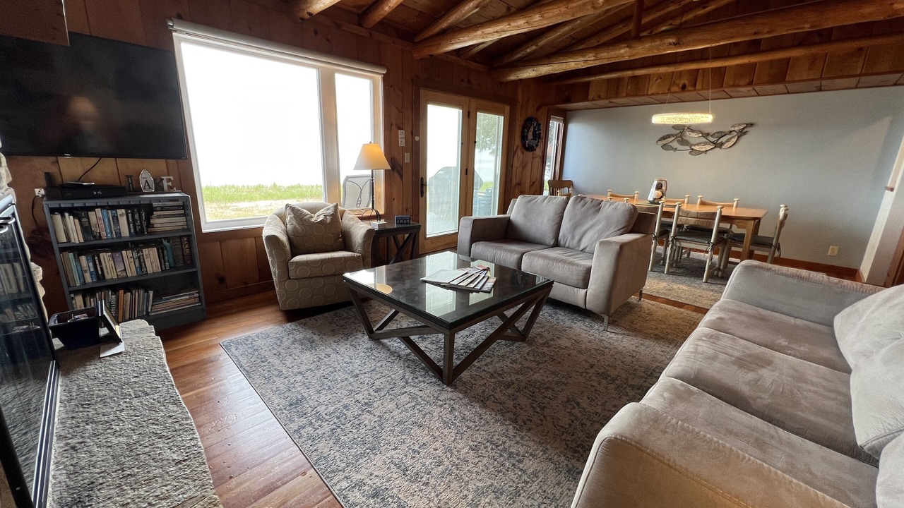 Photo of Livingroom in Sturgeon Bay