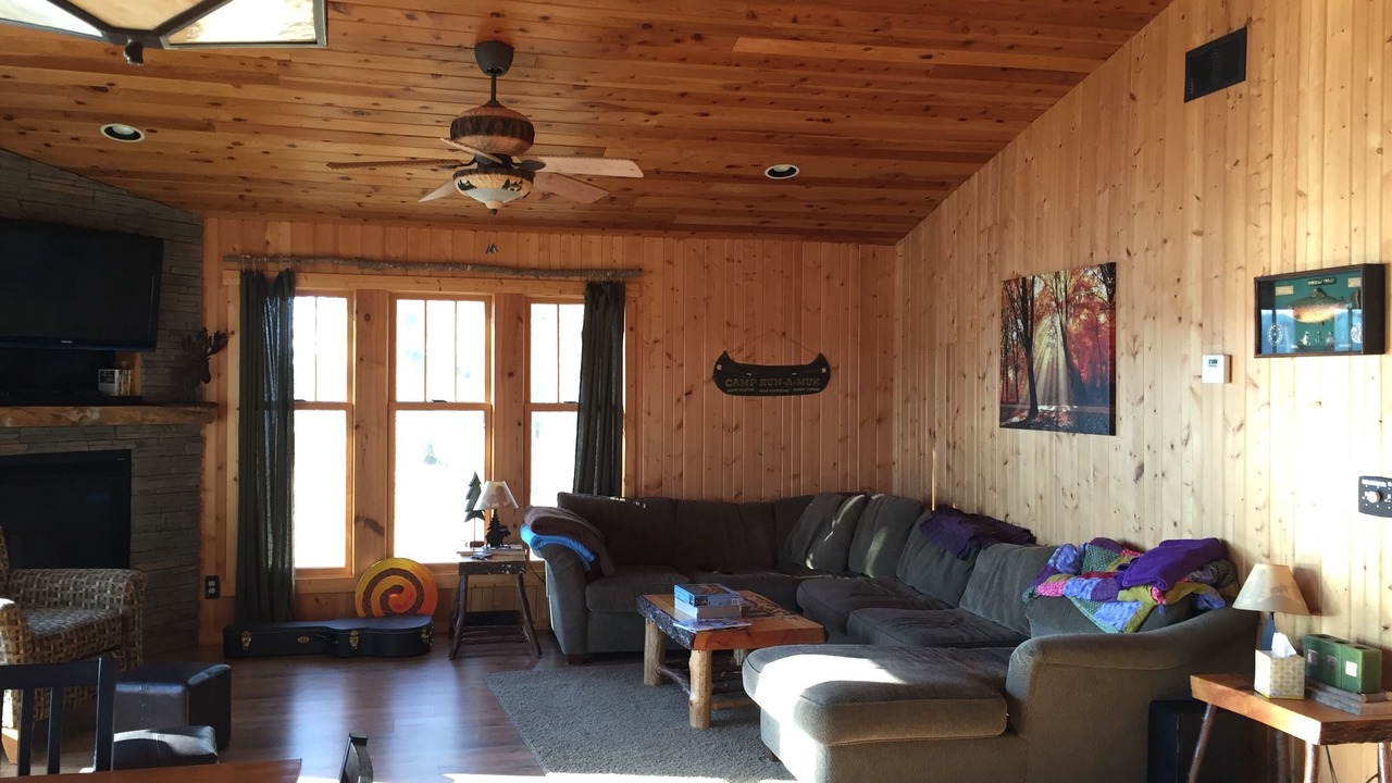 Photo of Livingroom in Cable