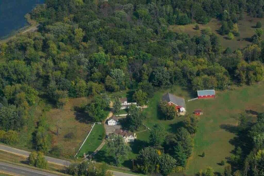 Photo of Others in Cottage Grove