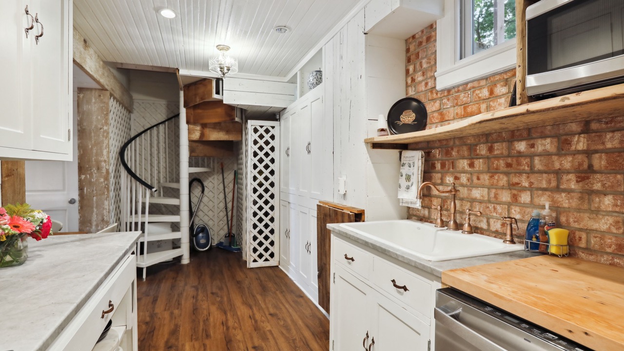 Photo of Kitchen in Wayzata