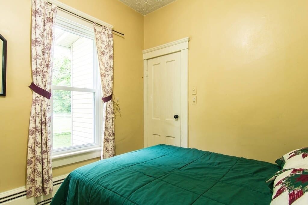 Photo of Bedroom in Tallmadge