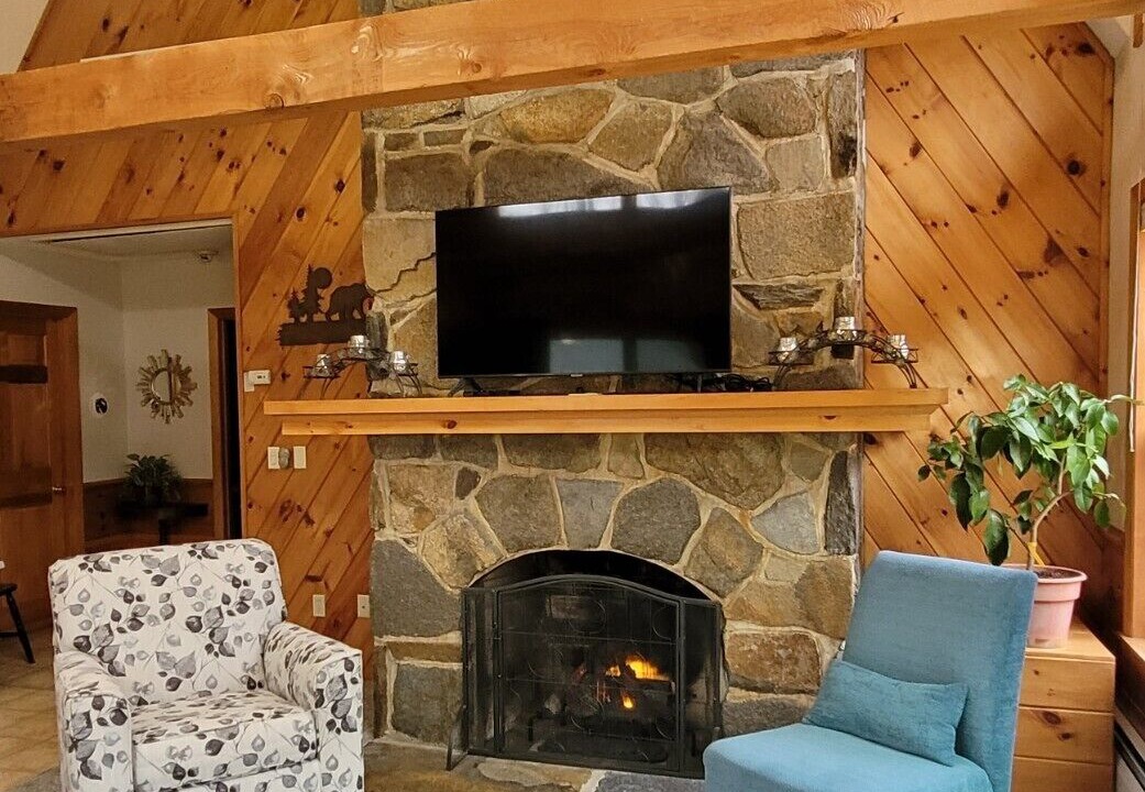 Photo of Livingroom in Amherst