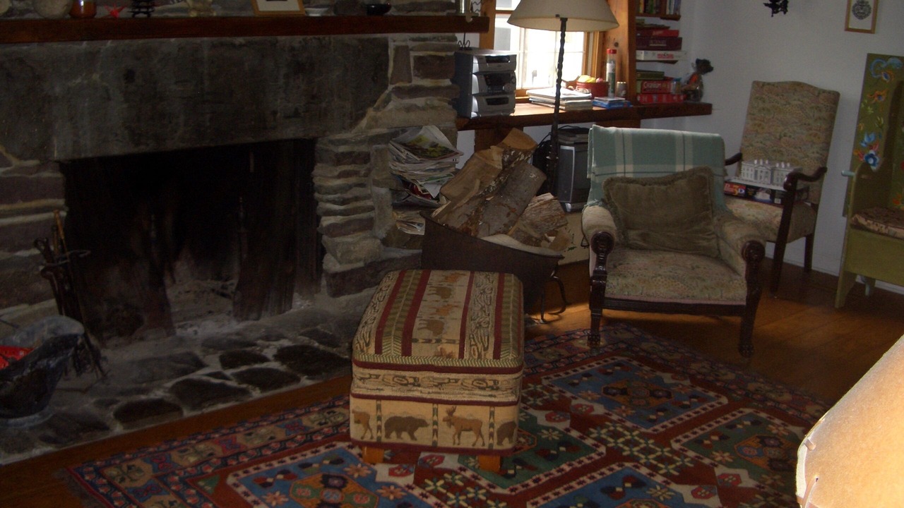 Photo of Livingroom in Underhill