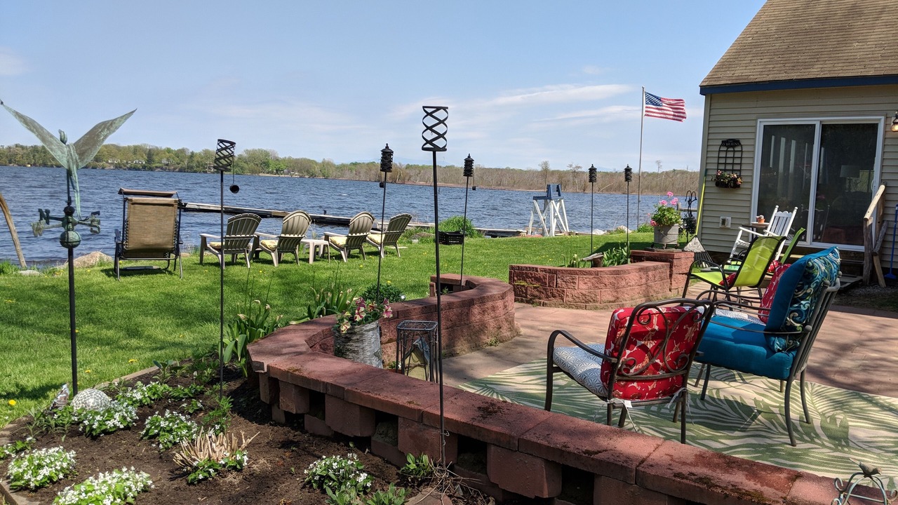 Photo of Outdoor in Malletts Bay