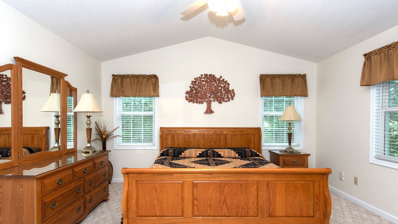 Photo of Bedroom in McGaheysville