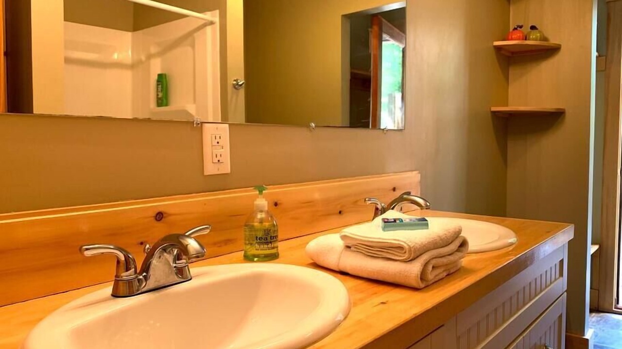 Photo of Bathroom in Moultonborough
