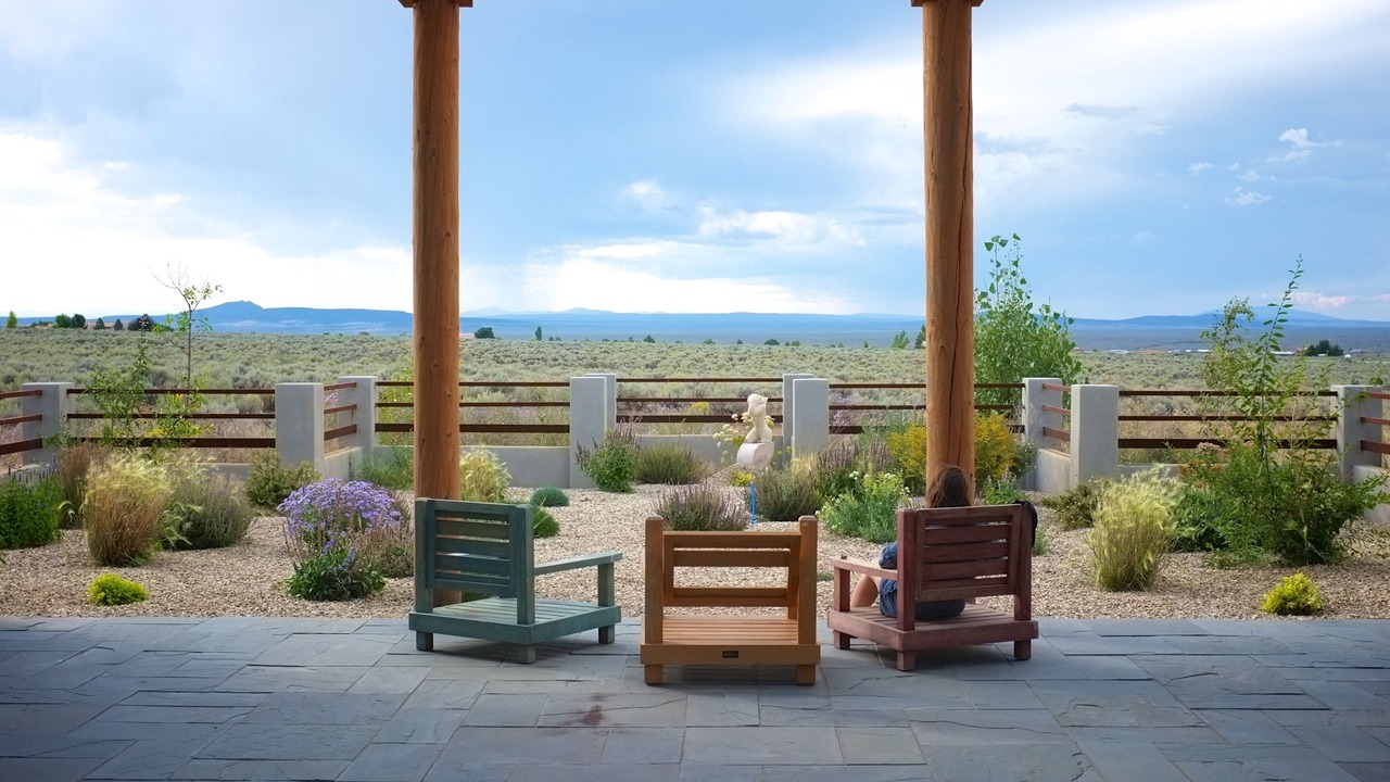 Photo of Patio Balcony in Ranchos De Taos