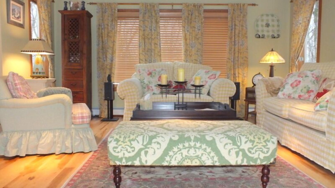 Photo of Livingroom in Stratton and Bromley Ski Areas