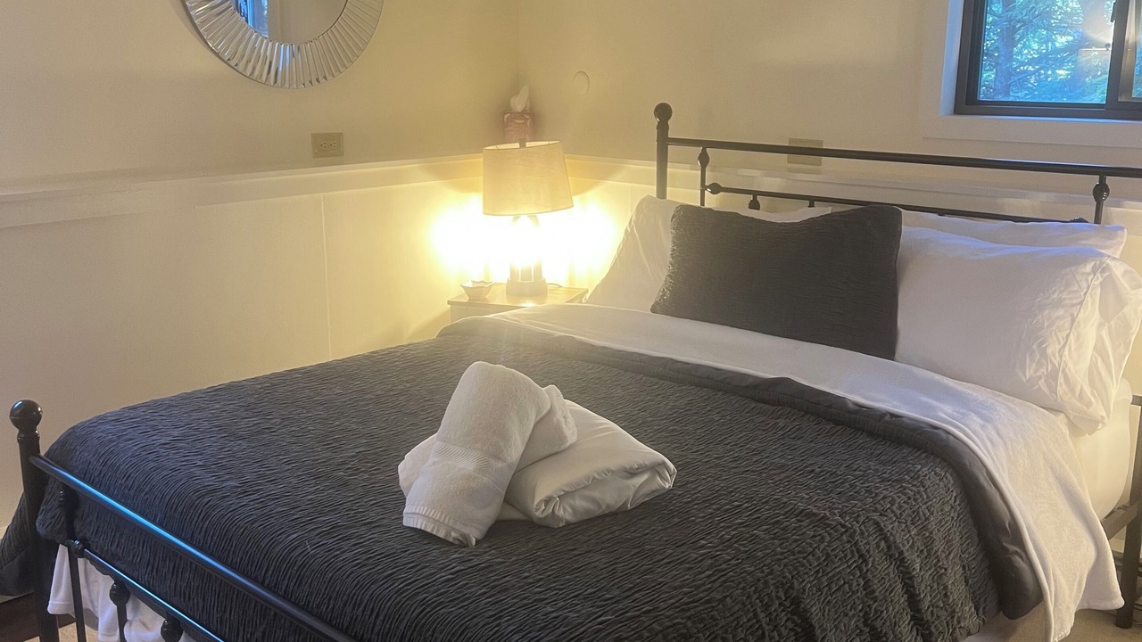 Photo of Bedroom in Birch Hill