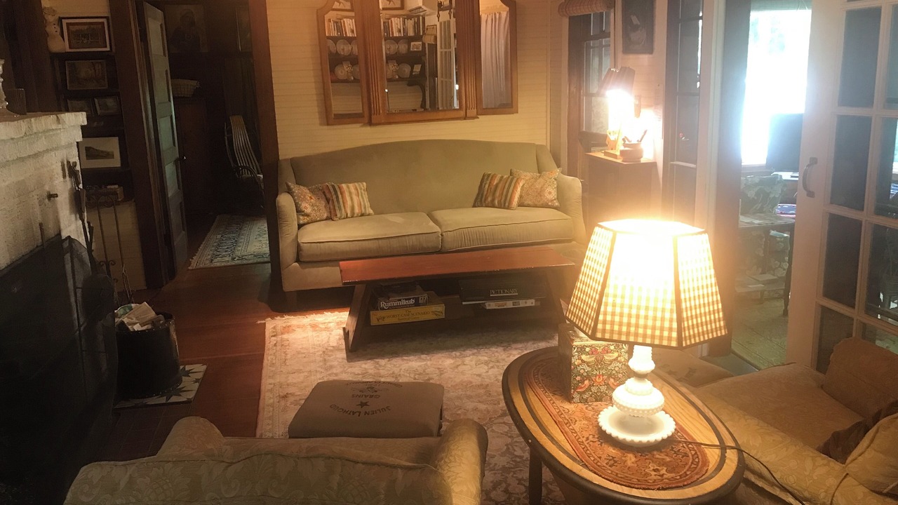 Photo of Livingroom in Norwich Lake