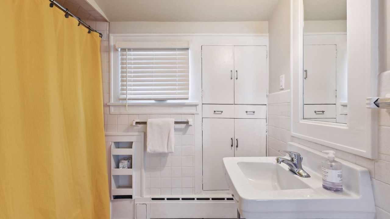 Photo of Bathroom in Excelsior