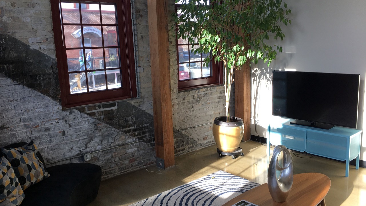 Photo of Livingroom in Dinkytown
