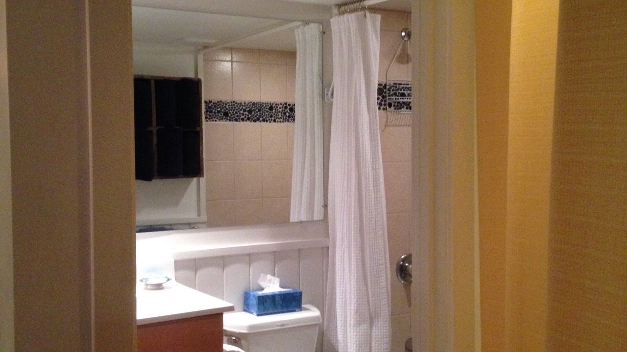 Photo of Bathroom in South Capitol