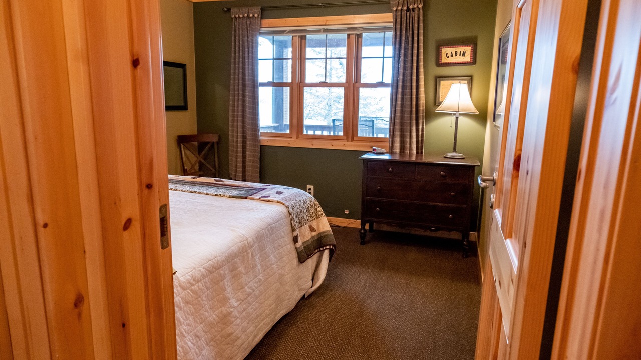 Photo of Bedroom in Cushing