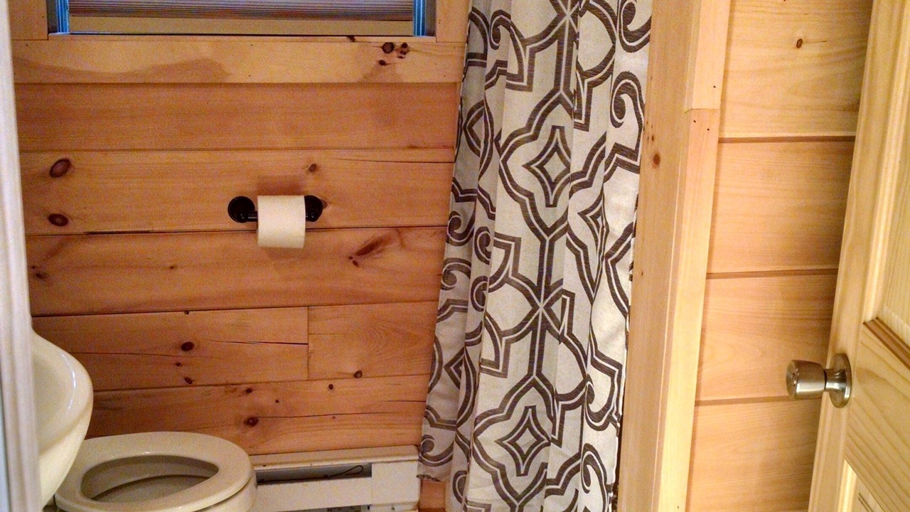 Photo of Bathroom in Washington