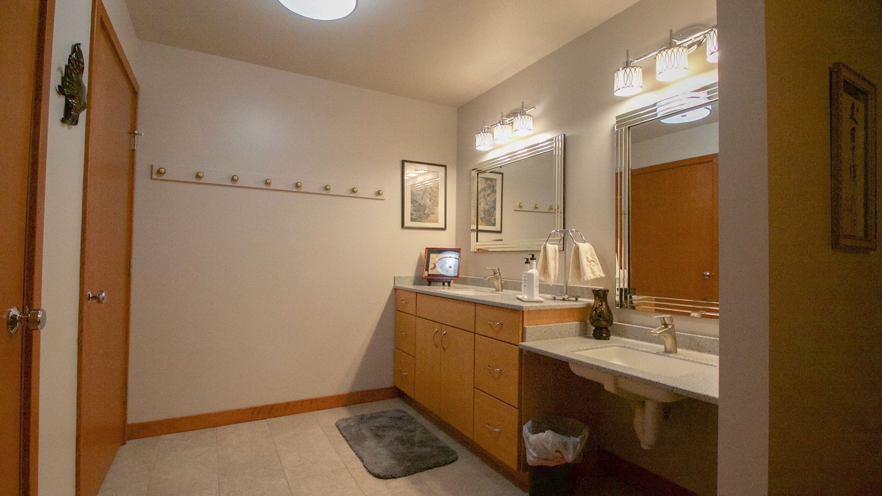 Photo of Bathroom in Goodview