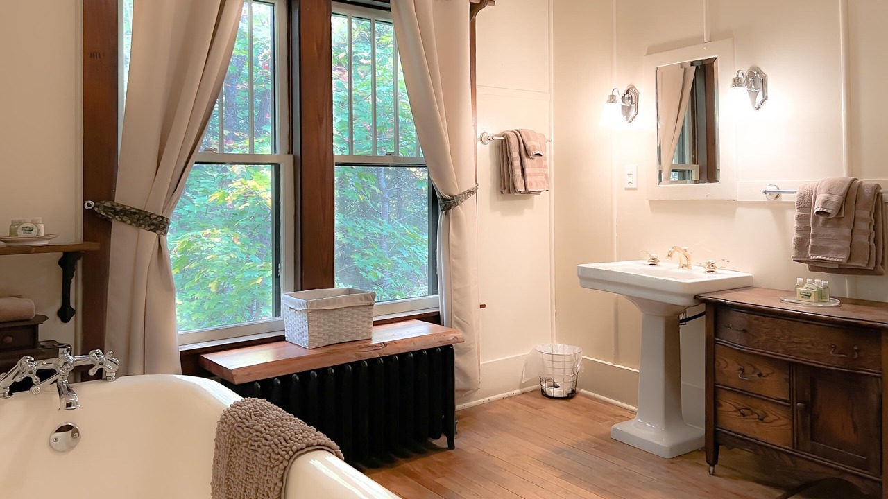 Photo of Bathroom in Meacham