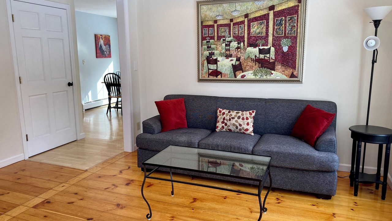 Photo of Livingroom in Stowe Hollow