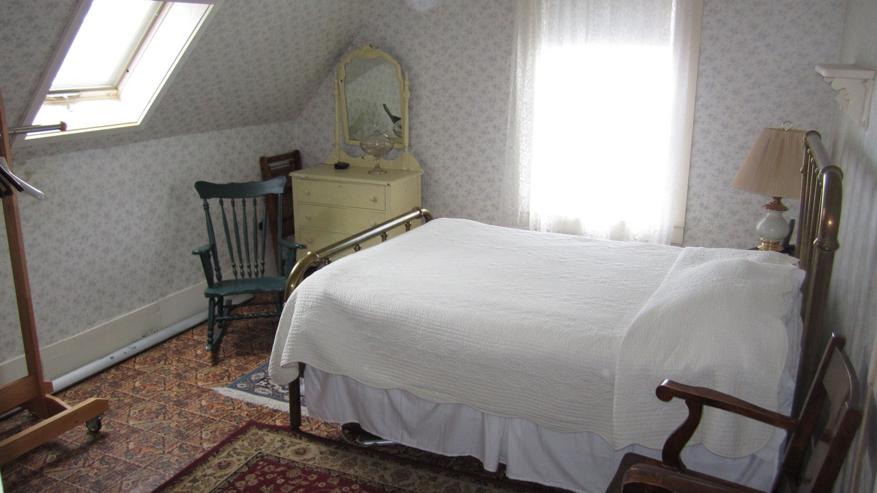 Photo of Bedroom in Alburg