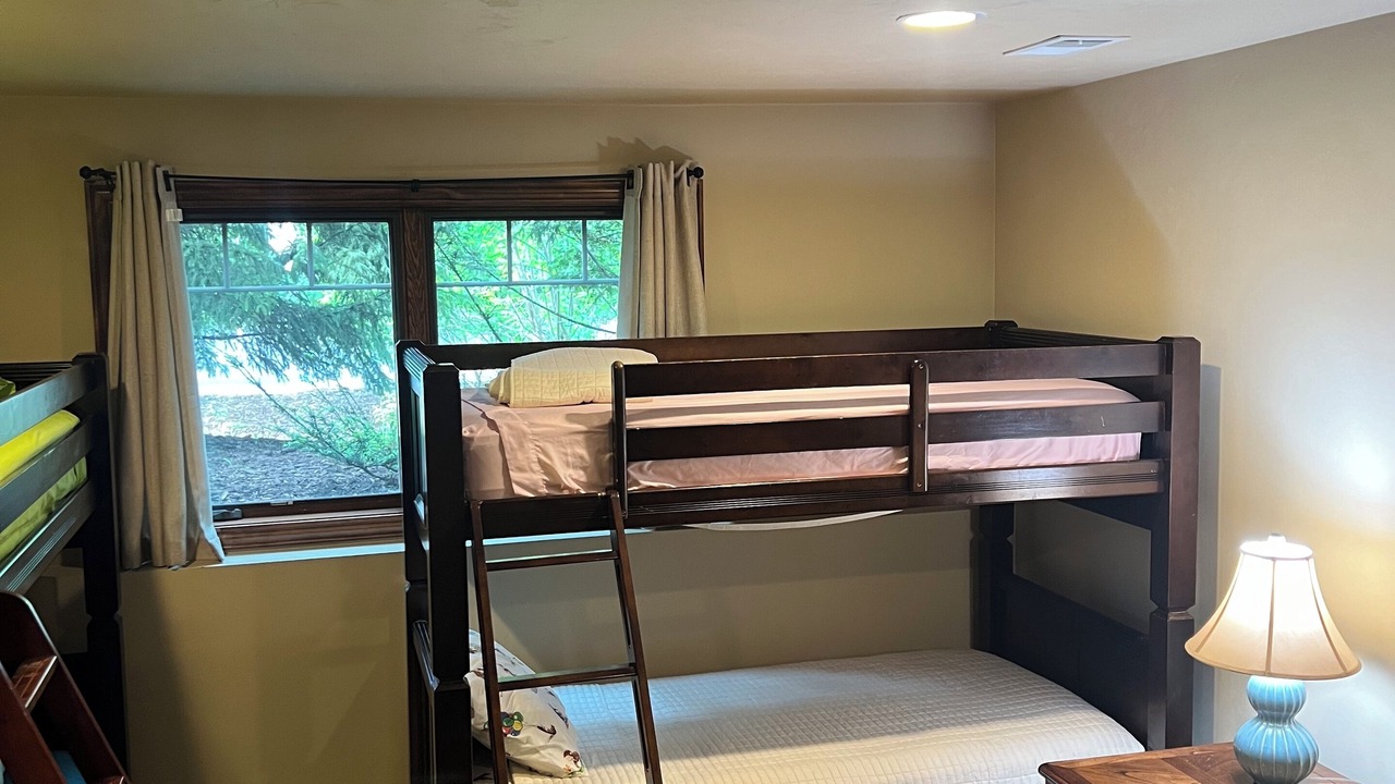 Photo of Bedroom in Fish Creek