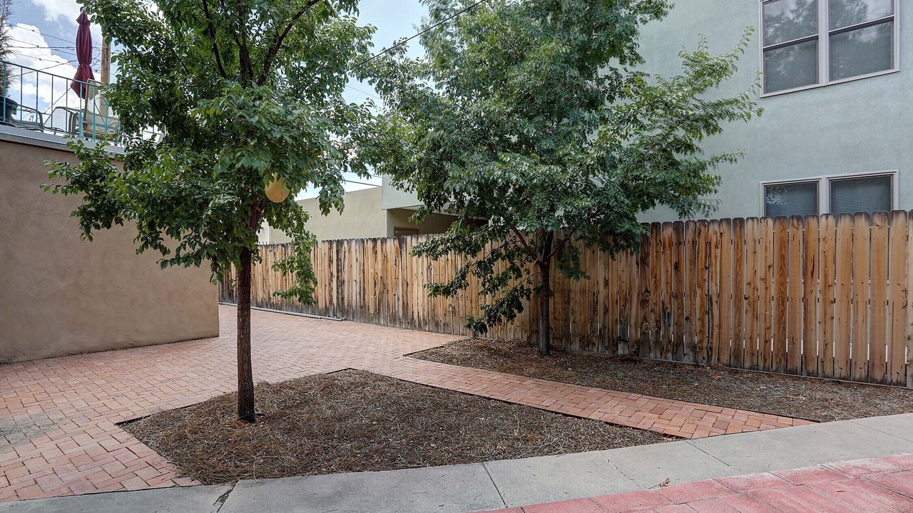 Photo of Outdoor in Raynolds Addition